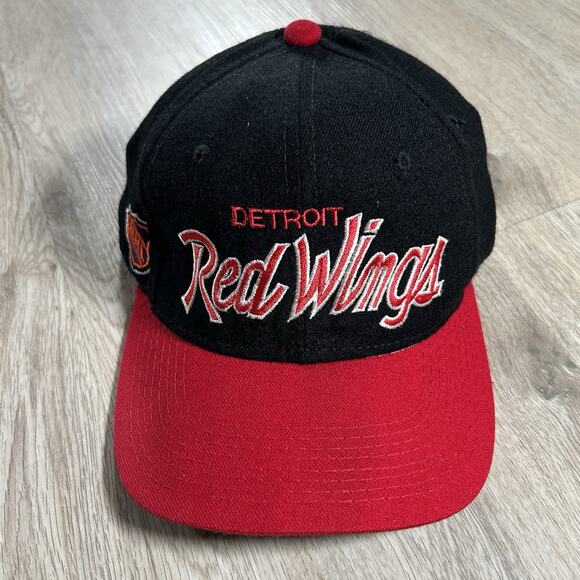 Vintage Sports Specialties Detroit Red Wings Hat Fitted 7 1/8 NHL Black Wool - Picture 1 of 8